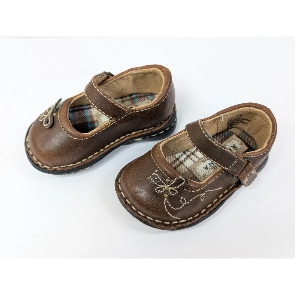 Arizona Jeans Co.‎ Girls Shoes Sz. 2 Mary Jane Brown Shoes